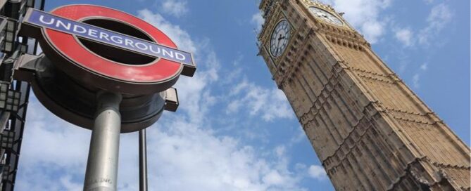 A guide for moving from the UK to Greece and vice versa