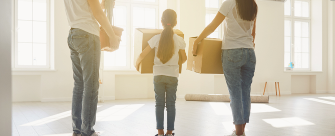 Moving with kids: 10 Tips for a happy family relocation